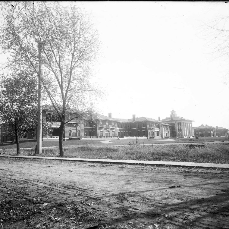 A, B, C Buildings, Exterior. Lantern Slide, c. 1900. The “letter buildings,” part of the Richardson expansion plan, provided space for 1,000 patients as well as kitchens, dining rooms, and support services. Courtesy National Archives and Records Administration. 