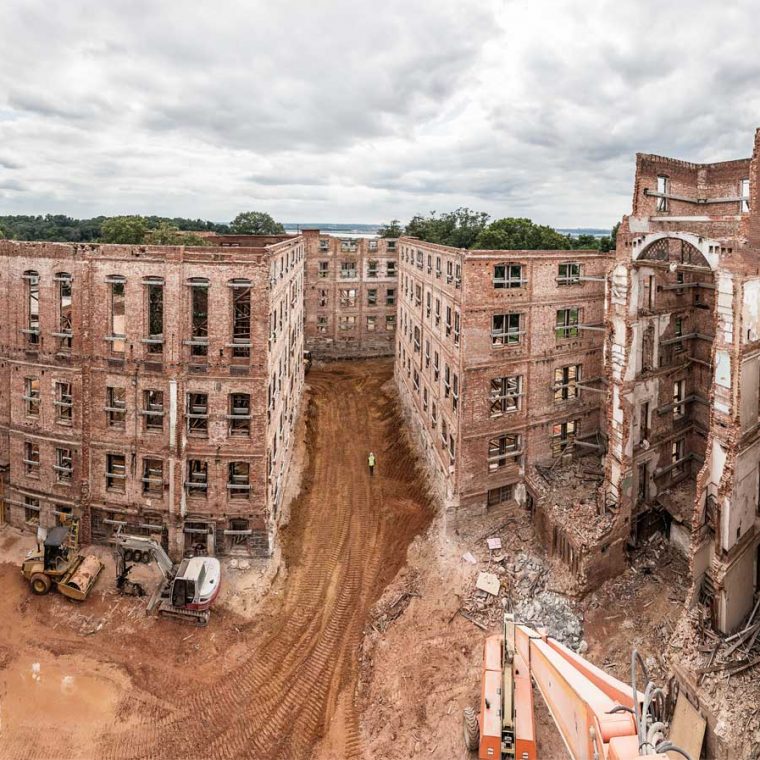 The Center Building. Photograph, 2016. Plans to retain as much of the interior of the Center Building as possible were hampered by the discovery of original building materials and a structural system that were in far worse condition than expected. © Colin Winterbottom 