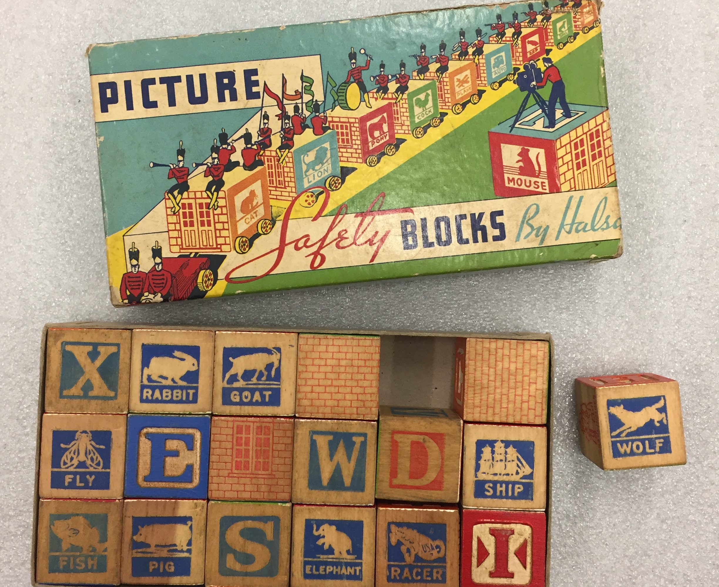 Picture Safety Blocks; Architectural Toy Collection