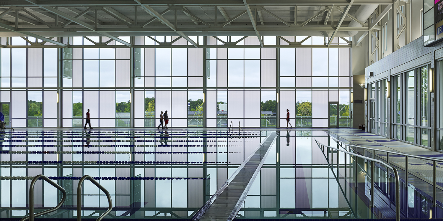 Lambright Natatorium, Louisiana Tech Lambright Wellness Center, Ashe Broussard Weinzettle and Tipton Associates Architects, Ruston, Louisiana, USA. © Alan Karchmer.