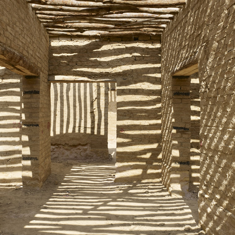 Reconstruction of an ancient building from the capital of the first Saudi dynasty, Turaif Historic District, Riyadh, Kingdom of Saudi Arabia. © Alan Karchmer. 